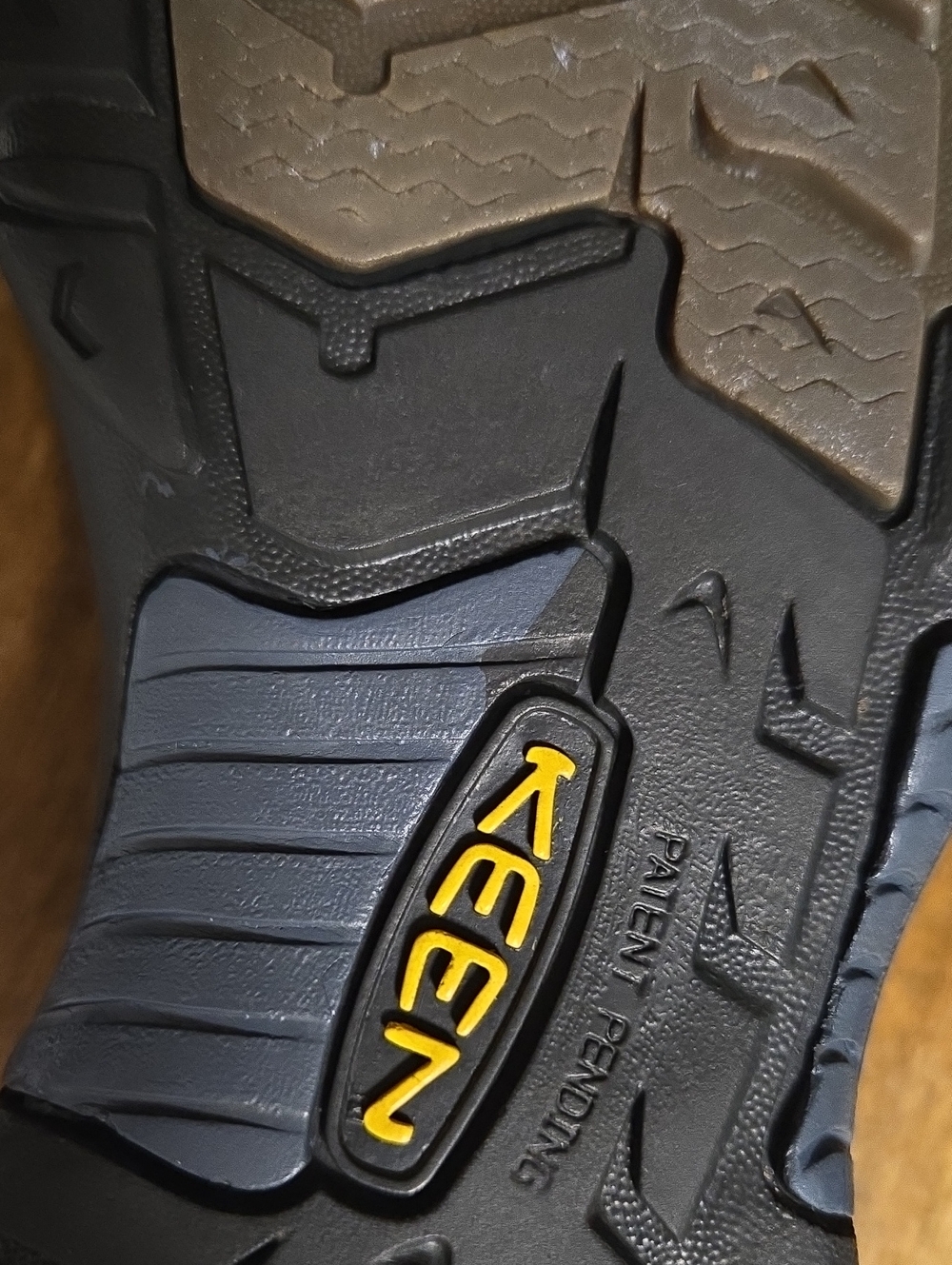 Keen Woman's Newport Sandals Size 7.5 - Picture 10 of 12